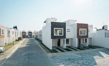 Casa en VENTA Reforma Nuevo León Cuautlancingo Puebla.