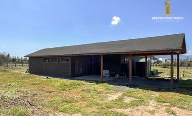 MARAVILLOSA CASA EN PARCELA DE CASABLANCA FRENTE A VIÑEDOS