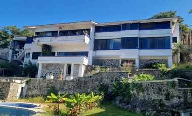 Casa en Fraccionamiento Lomas de Cuernavaca
