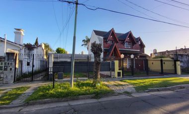 ALQUILER PH 3 AMB. en PLANTA BAJA | 2 Dormitorios | Patio y Lavadero | CASTELAR NORTE