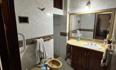 CASA en venta 5 ambientes san justo