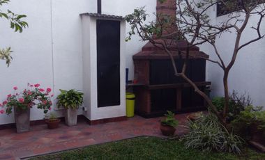 Cafayate 1100. Chalet 4 ambientes.