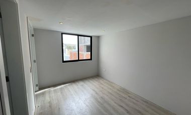 CASA EN VENTA EN PARQUE MALTA, LOMAS DE ANGELÓPOLIS, PUEBLA