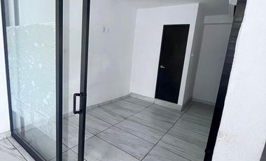 Edificio Comercial en Unidad Habitacional Civac