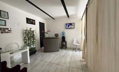 Edificio Comercial en Unidad Habitacional Civac