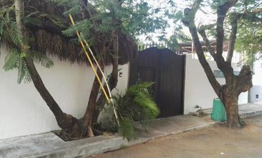 CASA EN VENTA 5 RECÁMARAS 314 M2 EN PLAYA DEL CARMEN CON PISCINA