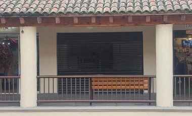 Local en Lomas de La Selva