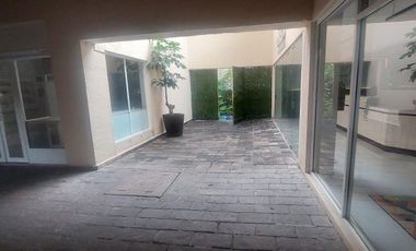 Local en Lomas de La Selva