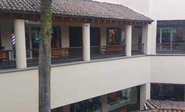 Local en Lomas de La Selva