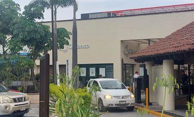 Local en Lomas de La Selva