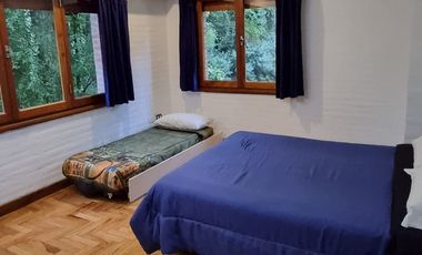 Casa en alquiler temporario en el Bosque.