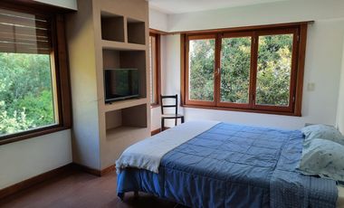 Casa en alquiler temporario en el Bosque.