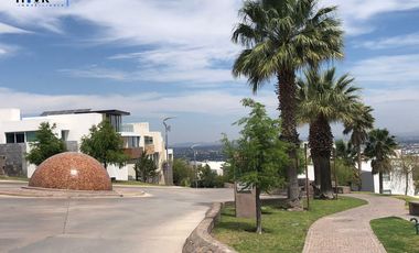 CASA EN VENTA FRACCIONAMIENTO SIERRA AZUL RESIDENCIAL