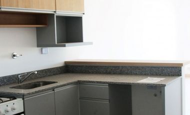 EN VENTA HERMOSO MONOAMBIENTE CON COCHERA