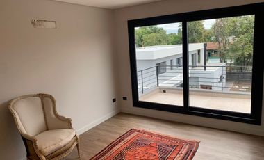 ALQUILER EXCLUSIVOS triplex en DON TORCUATO