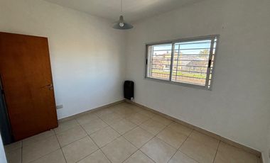 Excelente departamento de 2 ambientes en alquiler - San Andres