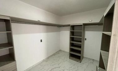 Casa en Fraccionamiento Pedregal de las Fuentes