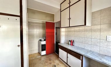 Chalet apto uso profesional - Alem