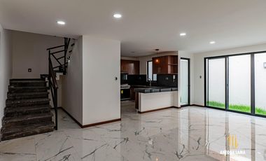 Casa en  Venta en Altana Residencial