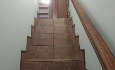 Departamento Interno de Pasillo sin expensas amplio 2 plantas patio terraza asador se aceptar permuta por inferior con patio zona centro