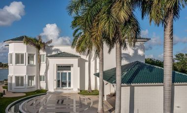 * Casa en venta en Cancun en el lago, Lagos del sol