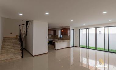 Casa en  Venta en Altana Residencial
