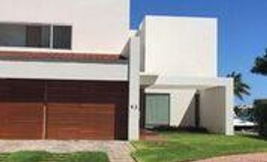 Casa en Venta en Isla Bonita, Isla Dorada