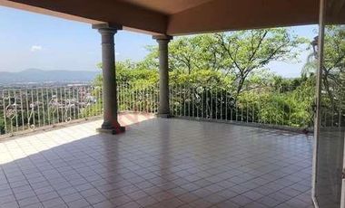 CASA EN LOS LIMONEROS