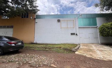 Bodega comercial en venta en San Mateo Tezoquipan Miraflores