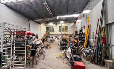 Bodega comercial en venta en San Mateo Tezoquipan Miraflores