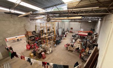 Bodega comercial en venta en San Mateo Tezoquipan Miraflores