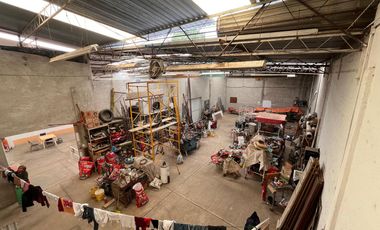 Bodega comercial en venta en San Mateo Tezoquipan Miraflores