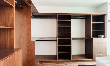 Casa en PRE VENTA en Lomas de Angelopolis III, Parque México cluster con alberca