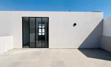 Casa en PRE VENTA en Lomas de Angelopolis III, Parque México cluster con alberca