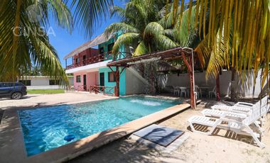 COMPLEJO EN VENTA UBICADO EN LA COSTA YUCATECA EN SAN CRISANTO, A UNOS PASOS DE LA PLAYA