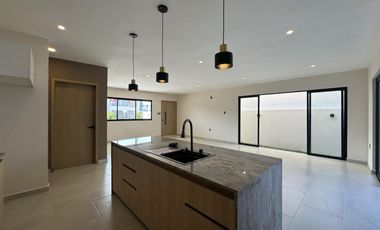 Casa Nueva en Venta Lomas del Dorado