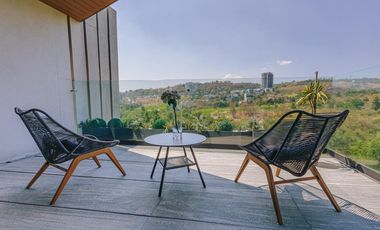 A Pie de Campo Espectacular Casa totalmente Amueblada - Bosque Real