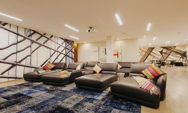 A Pie de Campo Espectacular Casa totalmente Amueblada - Bosque Real