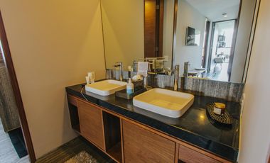 A Pie de Campo Espectacular Casa totalmente Amueblada - Bosque Real