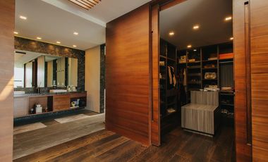 A Pie de Campo Espectacular Casa totalmente Amueblada - Bosque Real