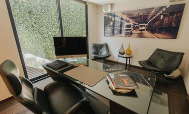 A Pie de Campo Espectacular Casa totalmente Amueblada - Bosque Real