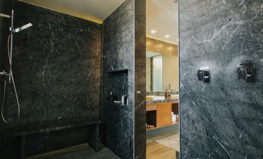 A Pie de Campo Espectacular Casa totalmente Amueblada - Bosque Real