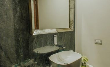 A Pie de Campo Espectacular Casa totalmente Amueblada - Bosque Real