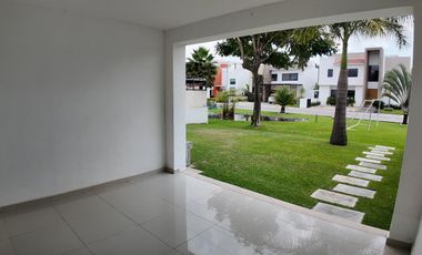 Casa en Pueblo José G Parres