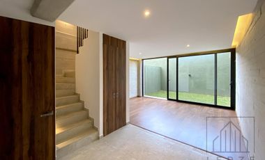 Venta de Town House en Antonio Noemí, Contadero D