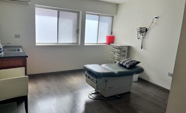 CONSULTORIO OFICINA EN VENTA CENTRO DE ESPECIALIDADES MEDICAS  CEM OBISPADO MONTERREY