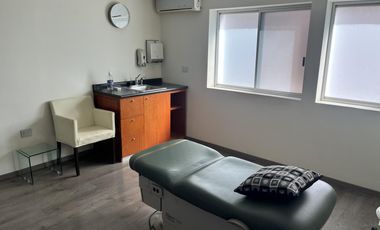 CONSULTORIO OFICINA EN VENTA CENTRO DE ESPECIALIDADES MEDICAS  CEM OBISPADO MONTERREY