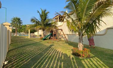 LA JOYA RESIDENCIAL, Casa en VENTA de 4 recamaras con vigilancia en Boca del Rio