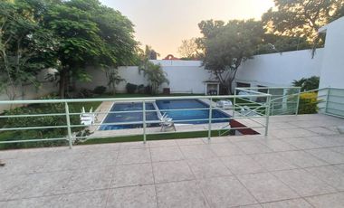 CASA EN PEDREGAL DE LAS FUENTES