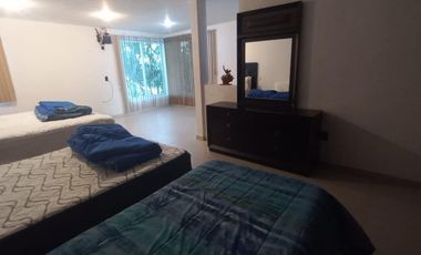 CASA EN PEDREGAL DE LAS FUENTES